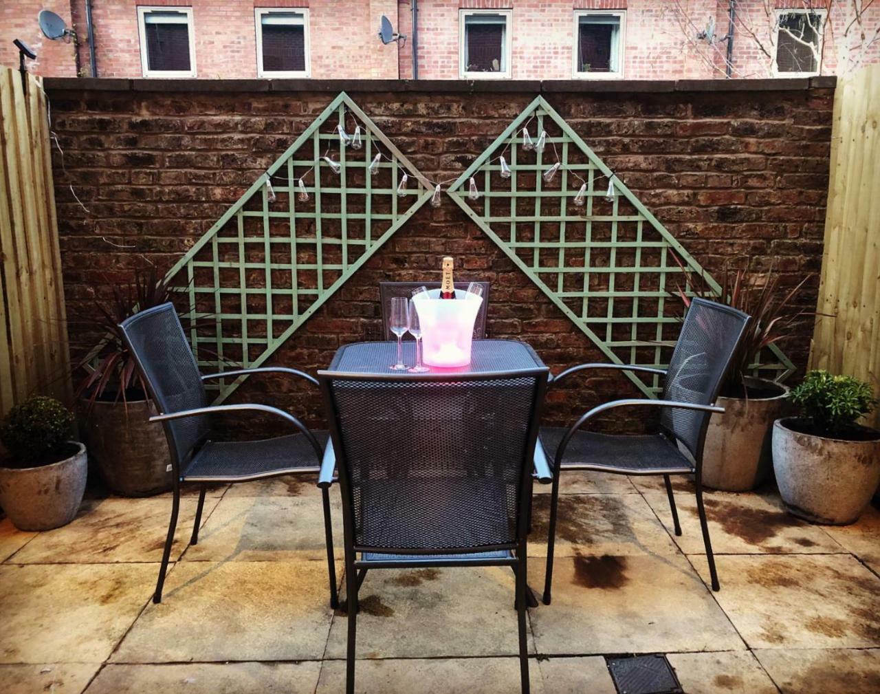 County House Mews Appartement York Buitenkant foto